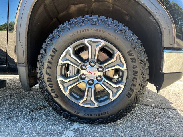 2023 GMC Sierra - $37,594