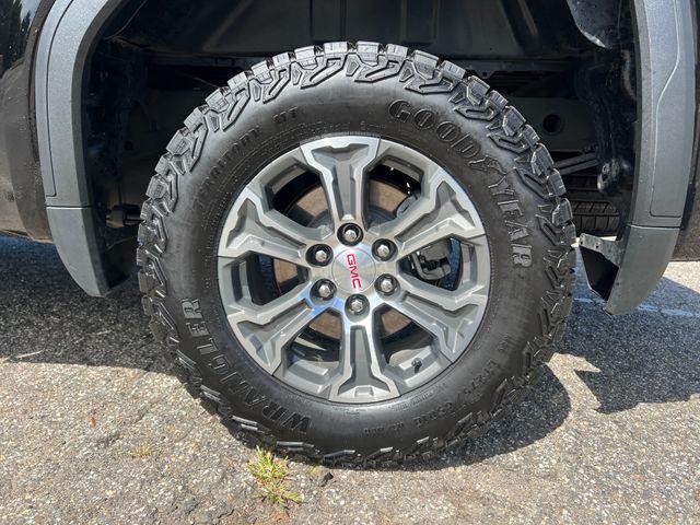 2023 GMC Sierra - $37,594
