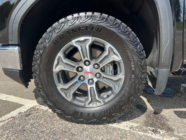 2023 GMC Sierra - $37,594