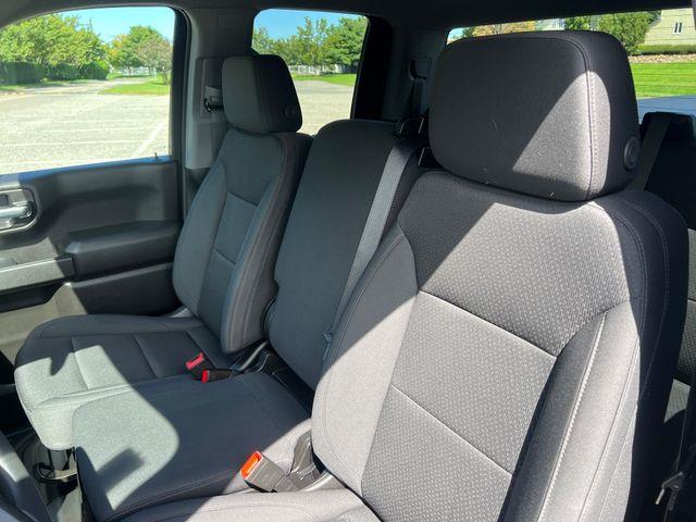 2023 GMC Sierra - $37,594