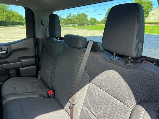 2023 GMC Sierra - $37,594