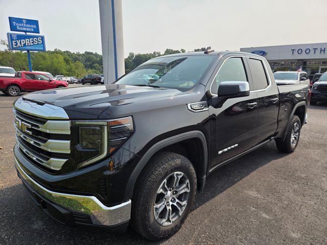 2023 GMC Sierra