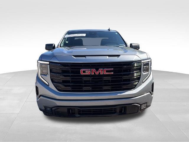 2025 GMC Sierra - $37,900