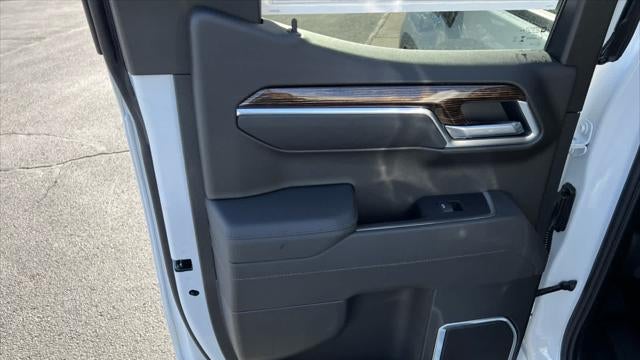 2026 GMC Sierra 1500 Elevation Standard