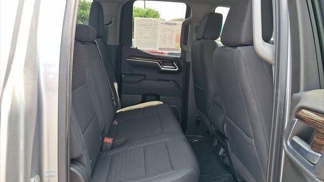 2023 GMC Sierra 1500 Elevation Standard