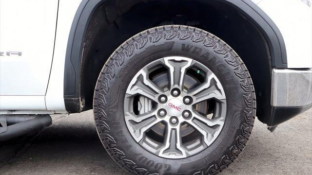 2020 GMC Sierra 1500 SLE