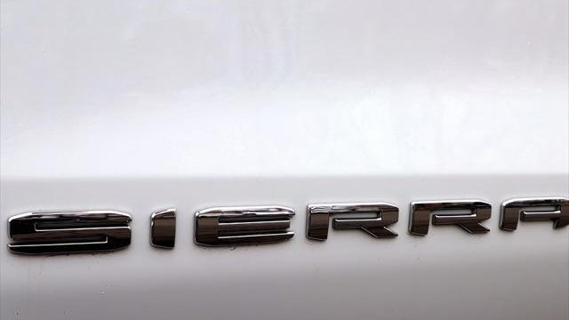 2020 GMC Sierra 1500 SLE