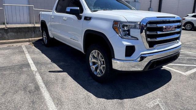 Preowned 2020 GMC Sierra 1500 SLE for Sale