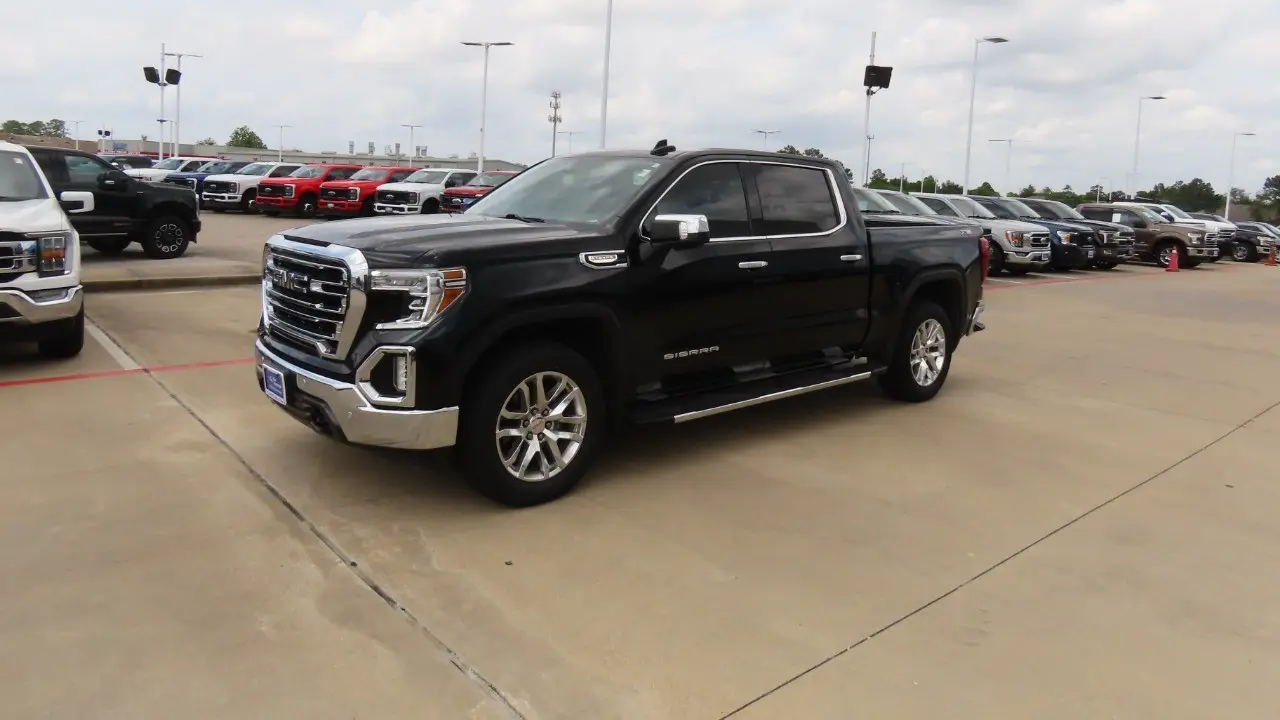 2021 GMC Sierra 1500 SLT