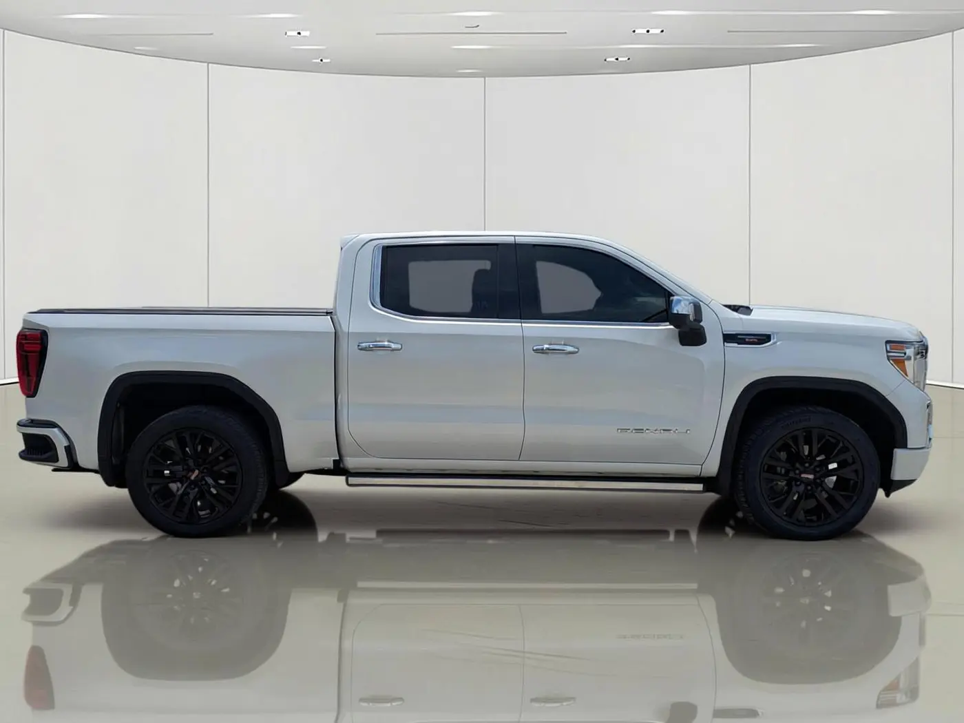 2022 GMC Sierra Limited - $39,021