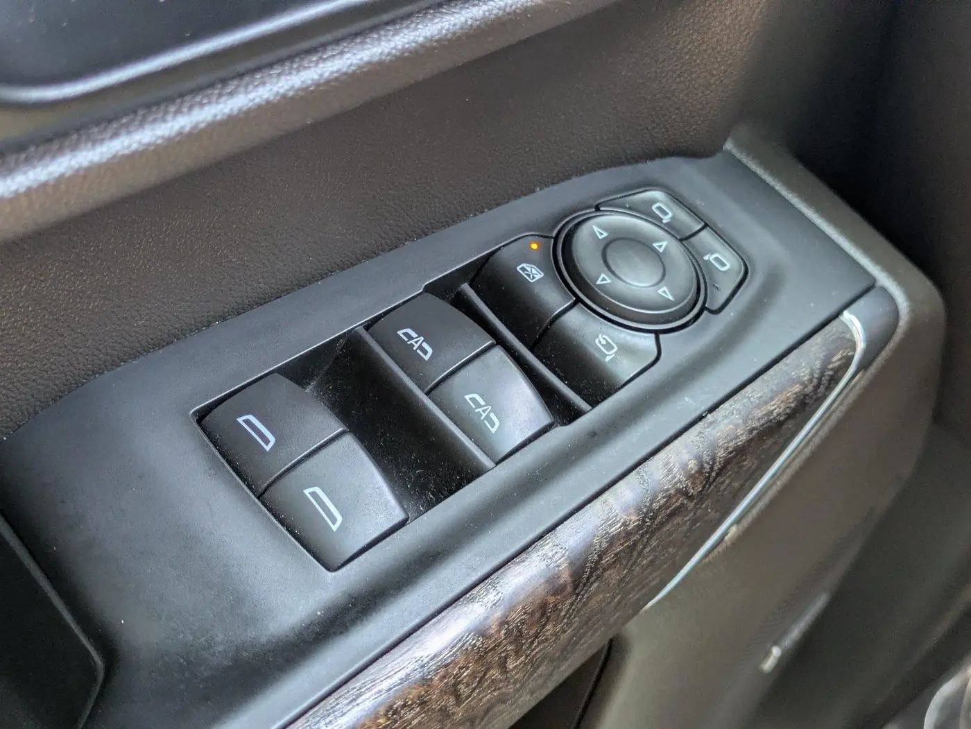 2022 GMC Sierra Limited - $39,021