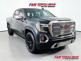 2020 GMC Sierra 1500 with Carbon Black Metallic Exterior