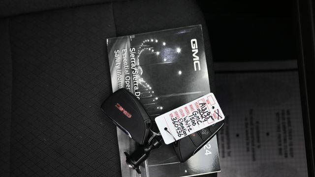 2024 GMC Sierra 1500 Pro