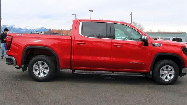 2023 GMC Sierra 1500 SLE