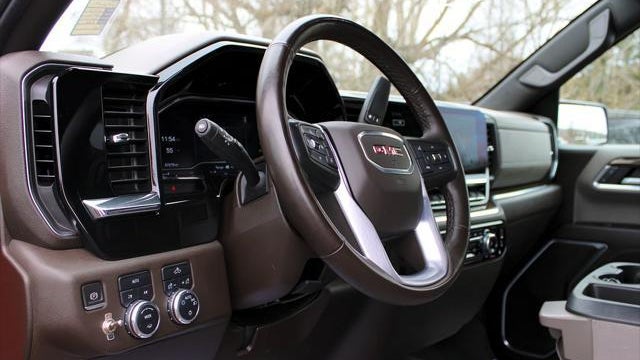 2023 GMC Sierra 1500 SLE