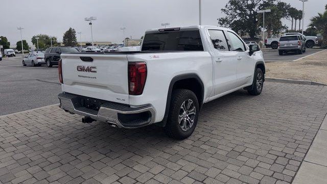 2023 GMC Sierra 1500 SLE