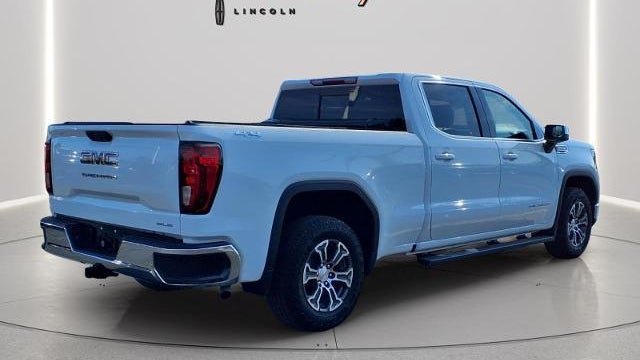 2025 GMC Sierra 1500 SLE