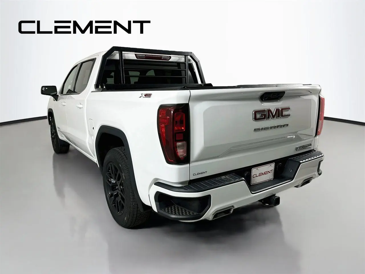 2023 GMC Sierra - $34,792