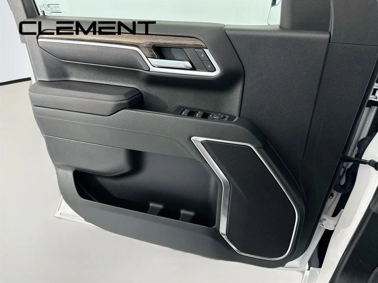 2023 GMC Sierra - $34,792