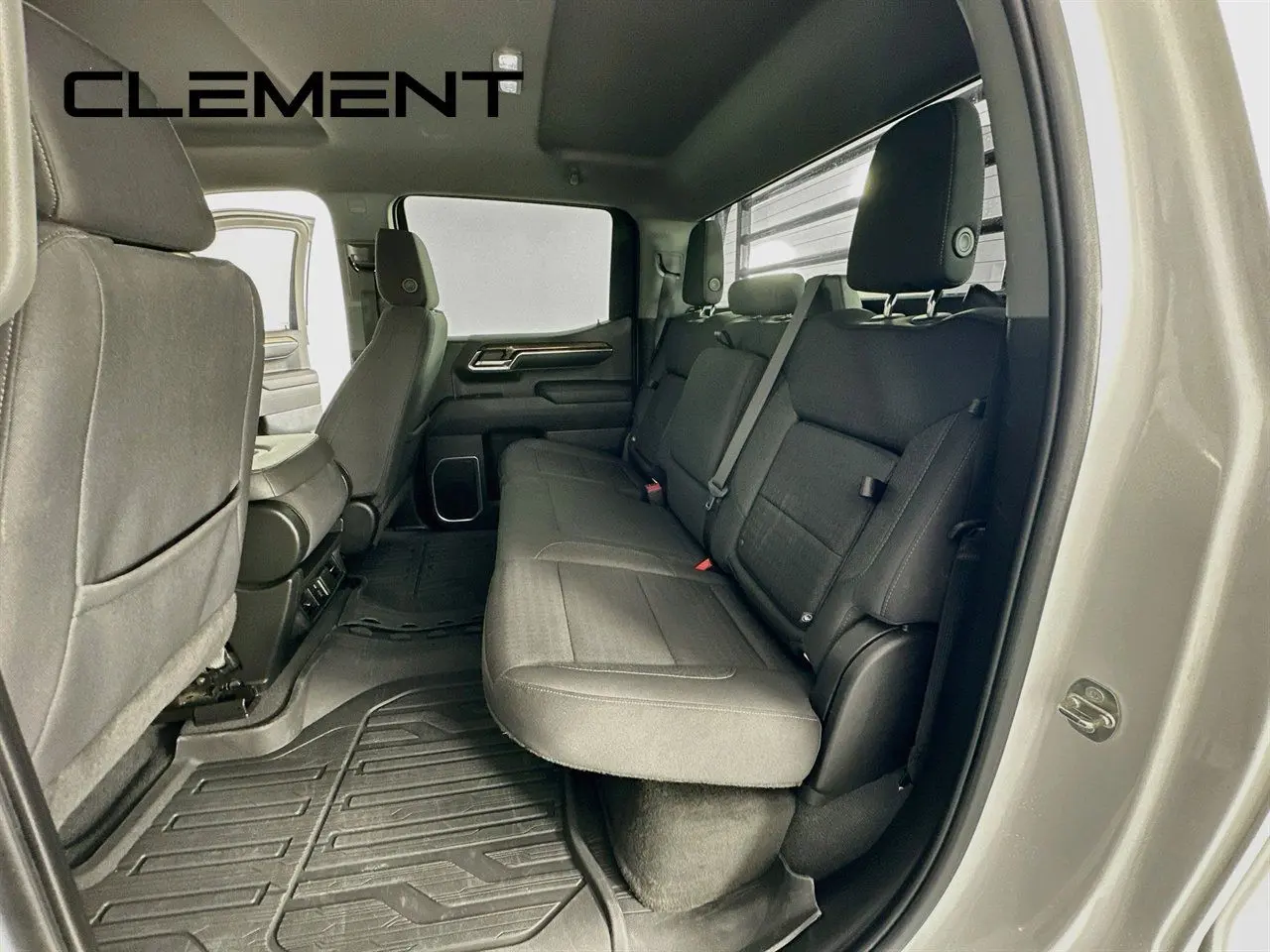 2023 GMC Sierra - $34,792