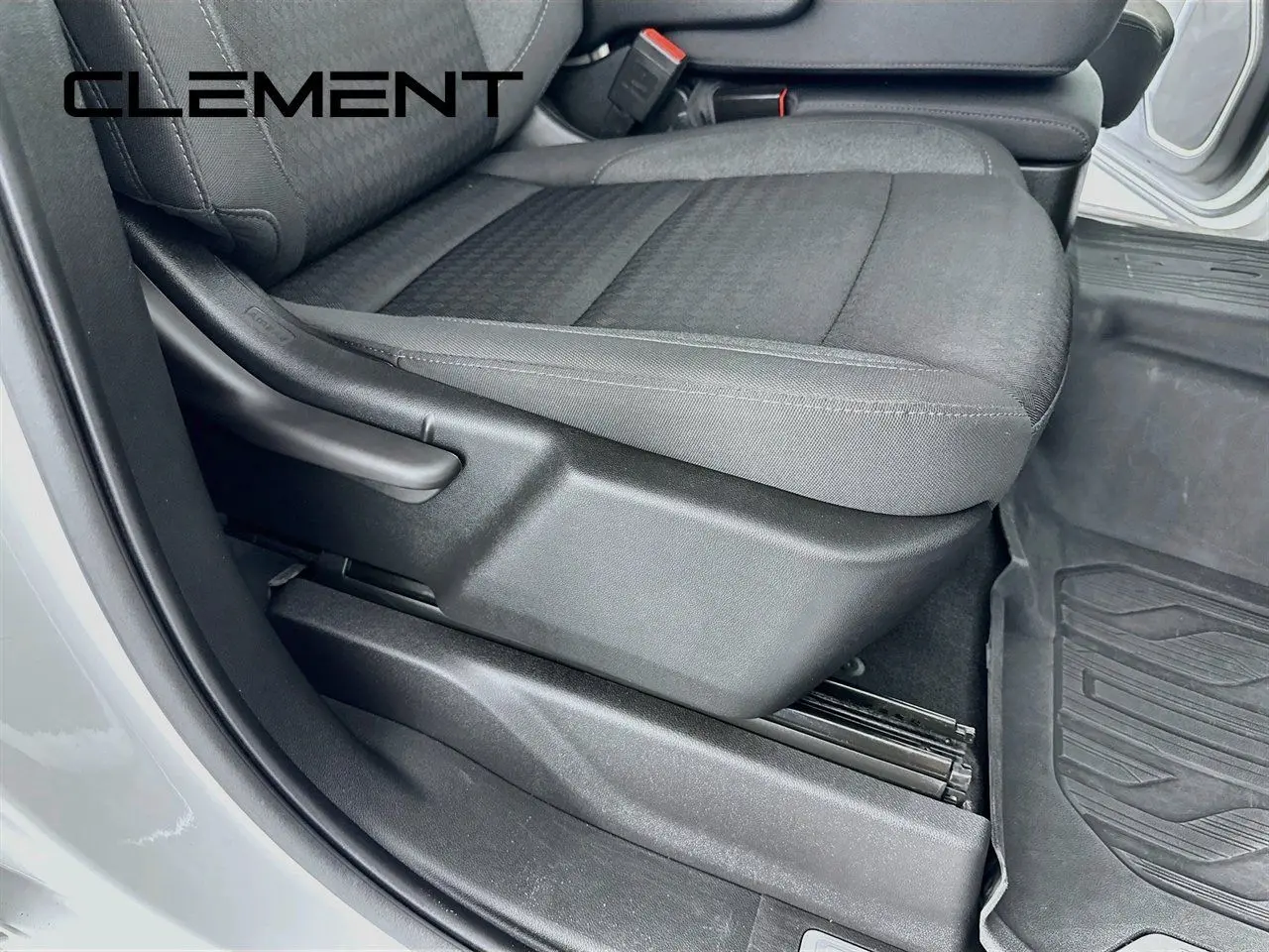 2023 GMC Sierra - $34,792