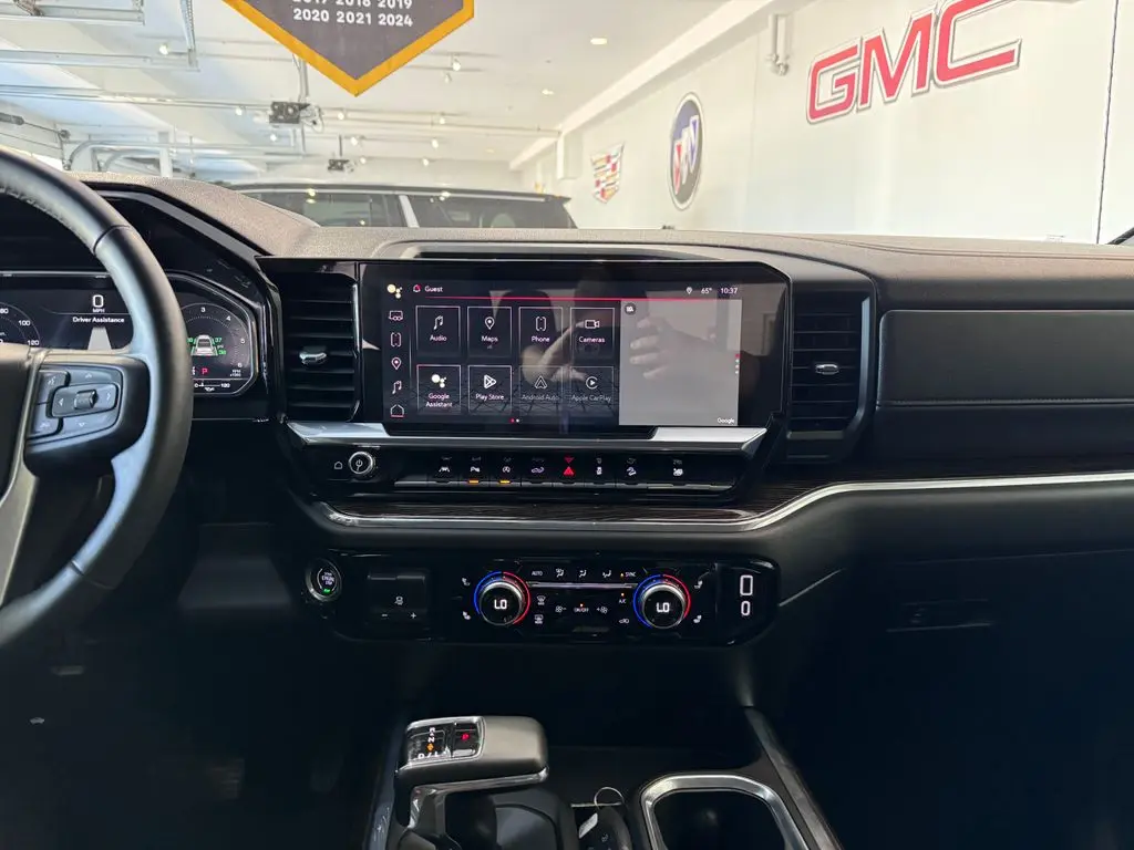 2024 GMC Sierra - $44,987