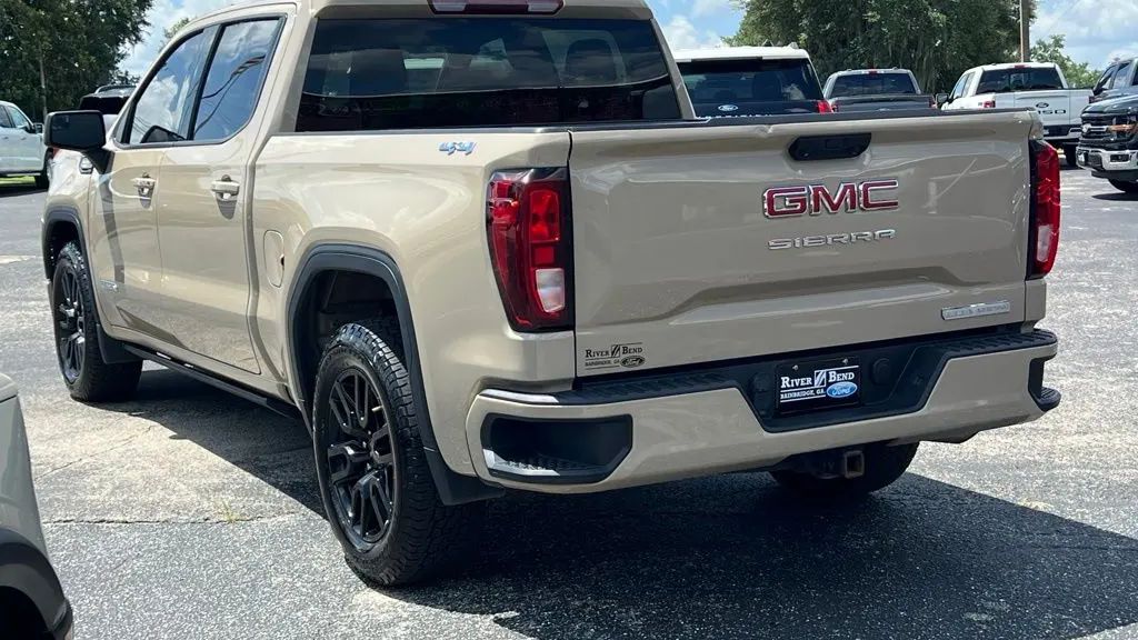 2023 GMC Sierra 1500 Elevation