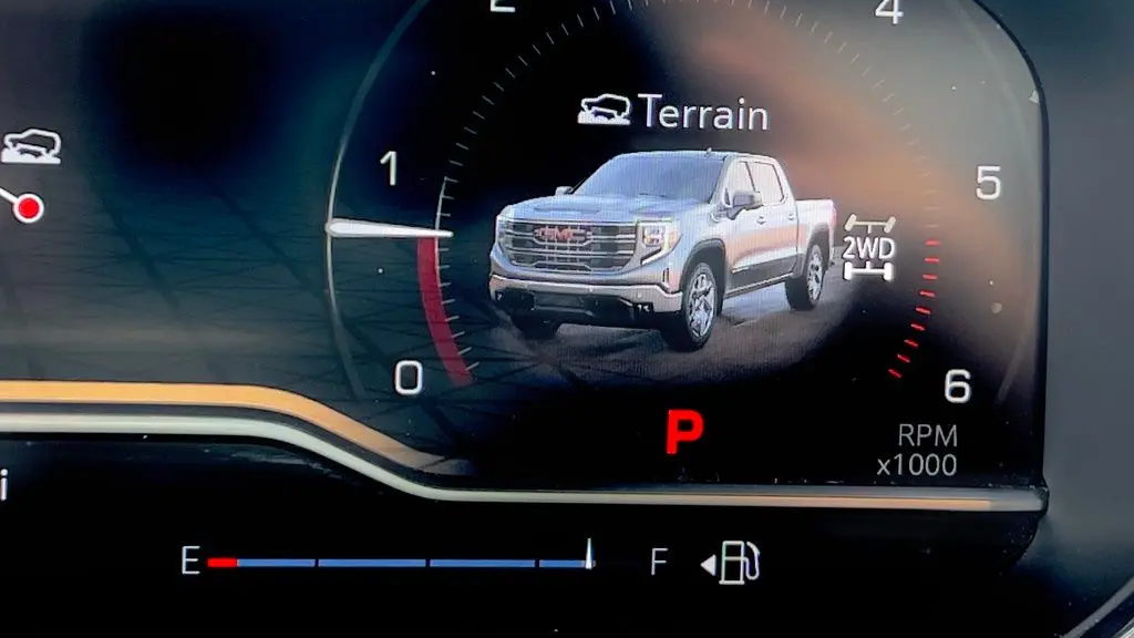 2023 GMC Sierra 1500 Elevation
