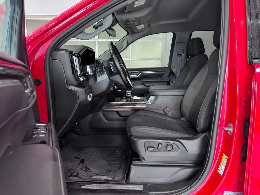2024 GMC Sierra - $40,487