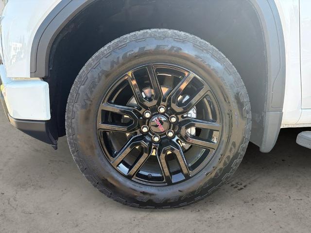 2025 GMC Sierra - $46,971