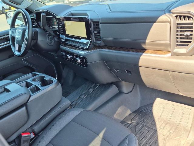 2024 GMC Sierra - $46,604