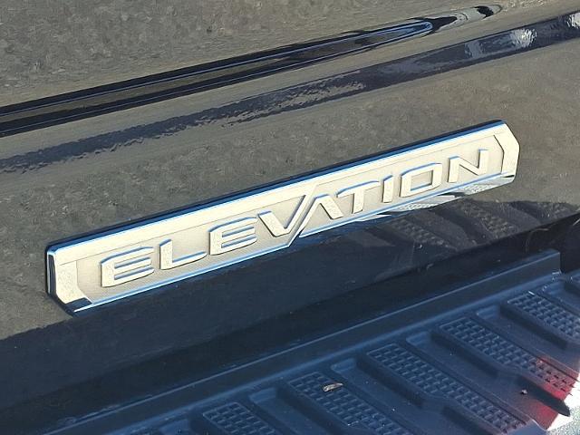 2022 GMC Sierra - $41,772