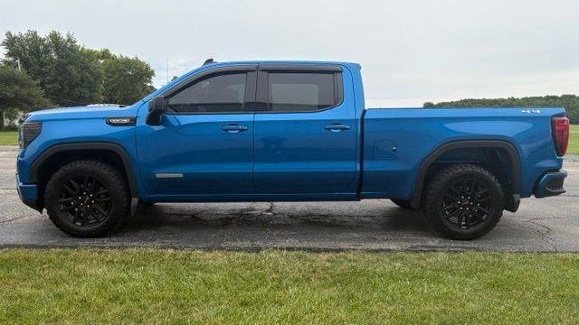 2022 GMC Sierra 1500 Elevation