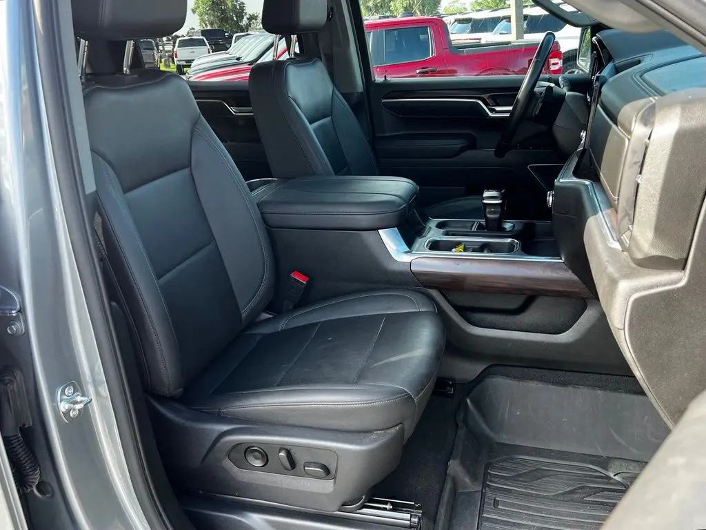 2025 GMC Sierra - $48,245