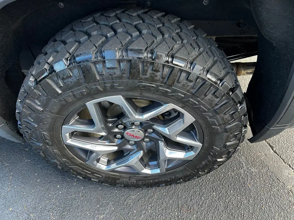 2025 GMC Sierra - $48,245