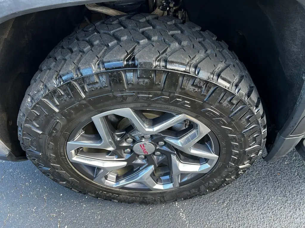 2025 GMC Sierra - $48,245