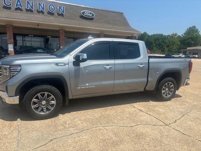2023 GMC Sierra