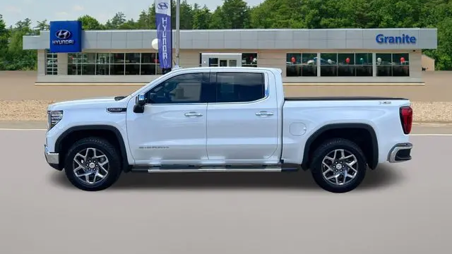 2023 GMC Sierra 1500 SLT