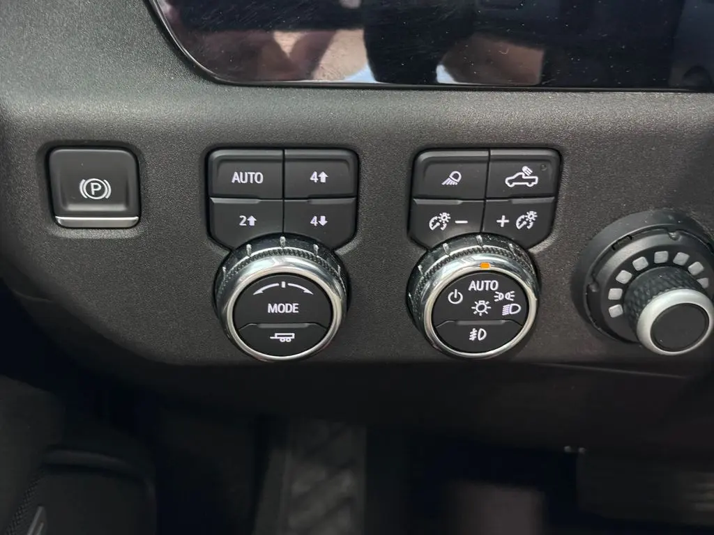 2023 GMC Sierra - $40,987