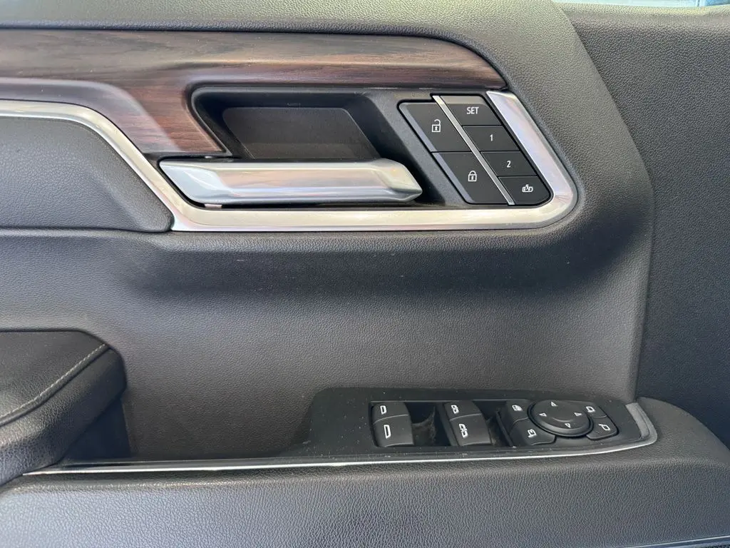 2023 GMC Sierra - $40,987