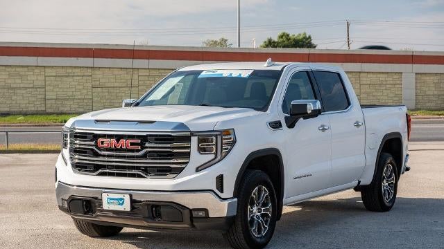 2024 GMC Sierra 1500 SLT