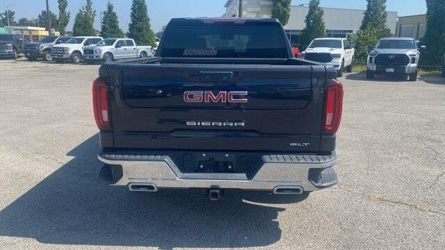 2022 GMC Sierra 1500 SLT