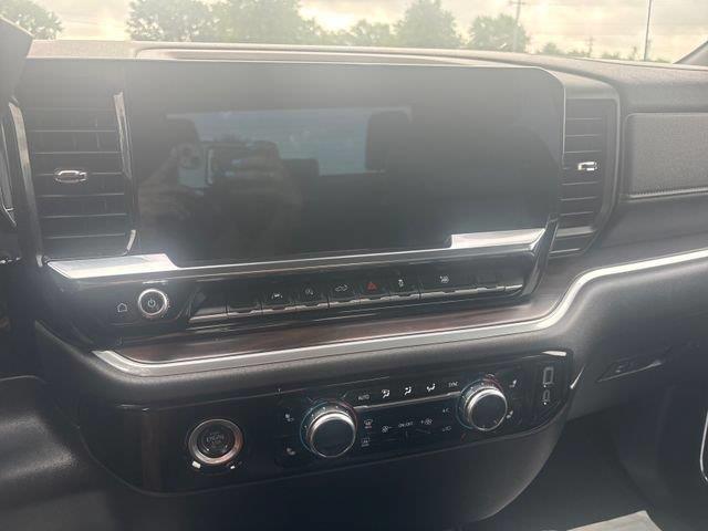 2024 GMC Sierra - $41,611