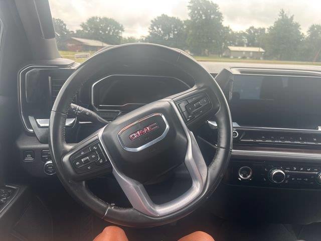 2024 GMC Sierra - $41,611