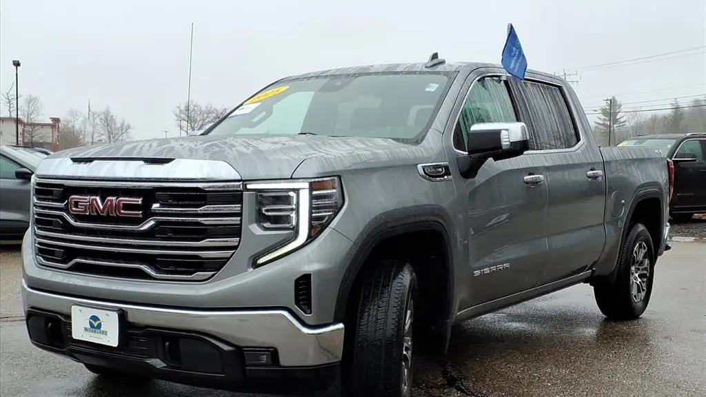 2025 GMC Sierra 1500 SLT