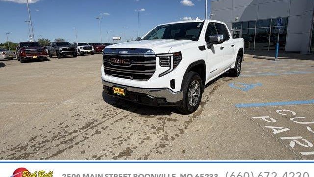 2025 GMC Sierra 1500 SLT