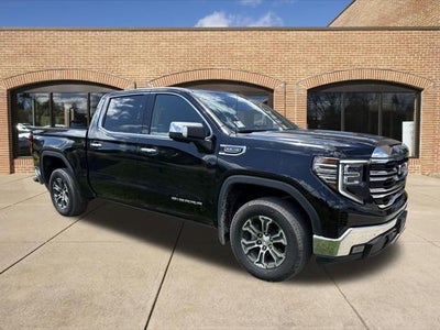 2025 GMC Sierra 1500 4X4 SLT 4DR Crew Cab 5.8 FT. SB