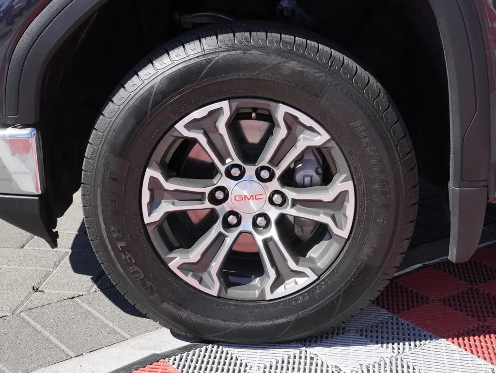 2025 GMC Sierra - $42,488