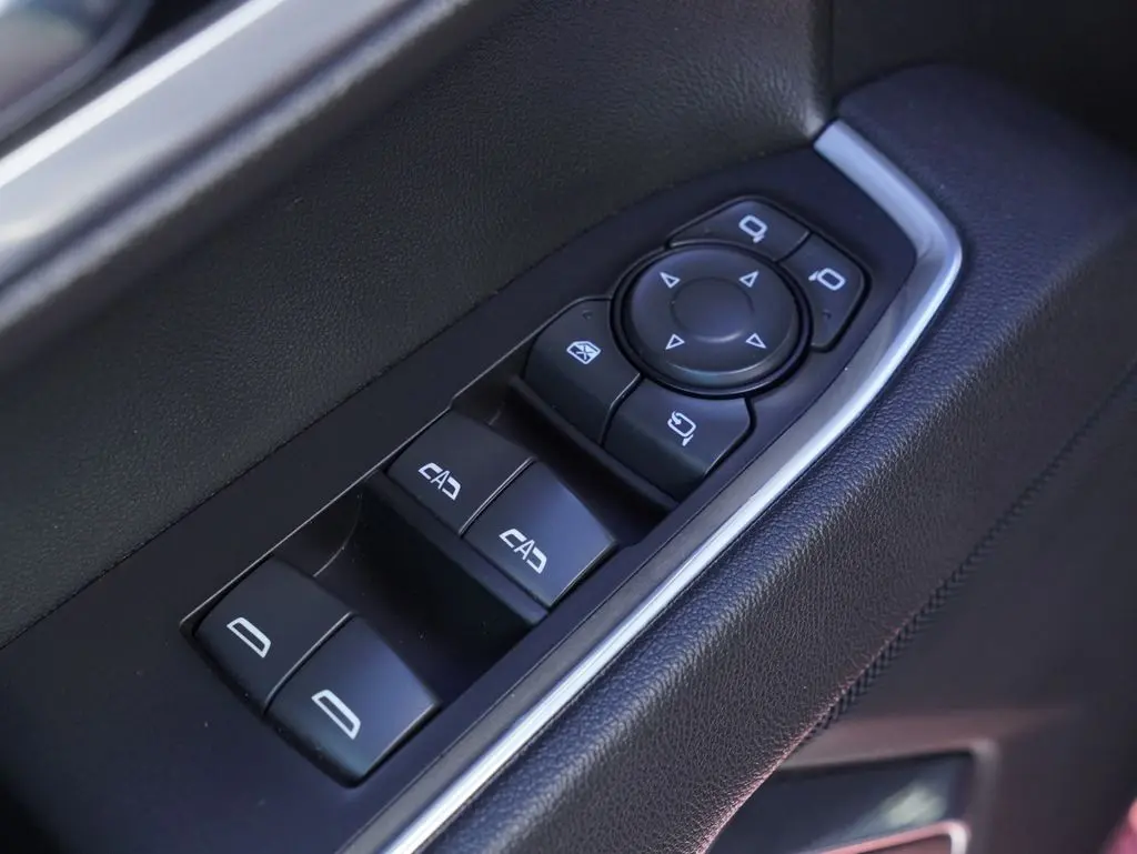 2025 GMC Sierra - $42,488