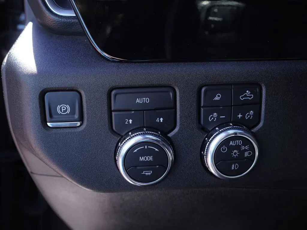 2025 GMC Sierra - $42,488